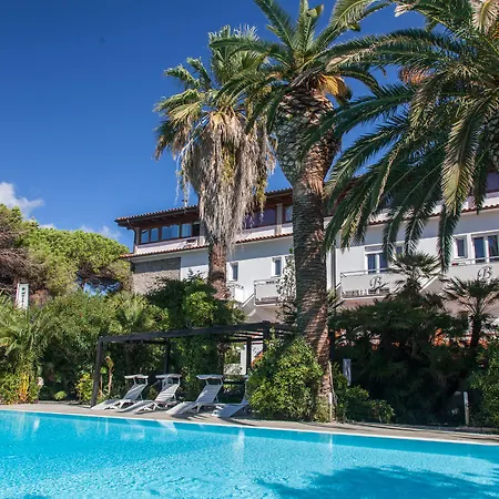 Hotel Resort Barracuda 4*