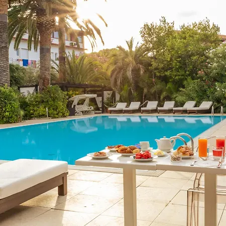 Barracuda Hotel 4*