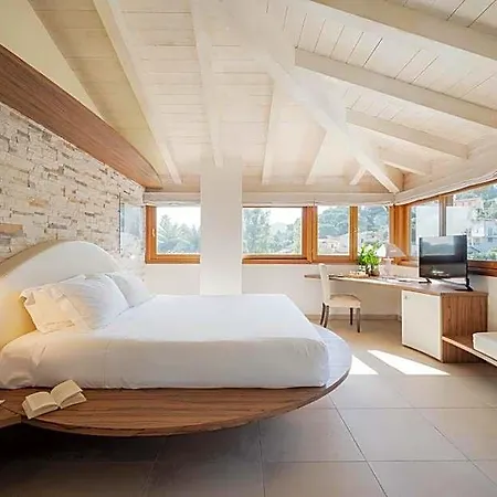 Barracuda Hotel 4*